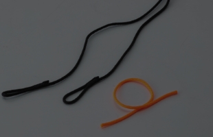 Tonneau board hanging cords